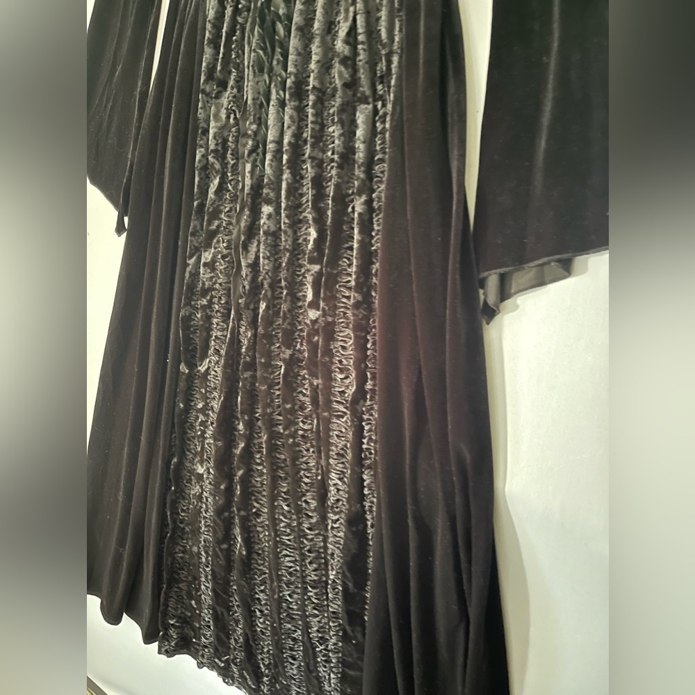 PunkRave Velvet Maxi Dress Widow Sleeves Lace Up Back XL - Picture 12 of 14